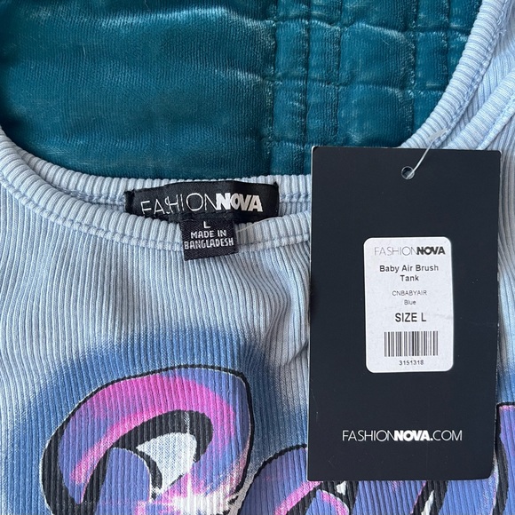 Fashion nova crop top - Picture 3 of 3